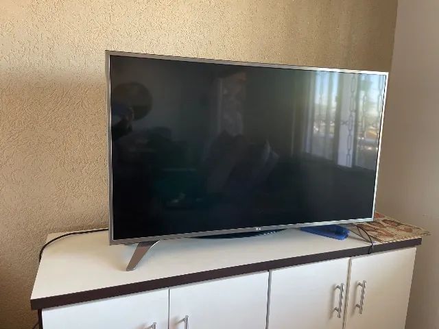 Tv LG 49 polegadas, modelo 49UH6500