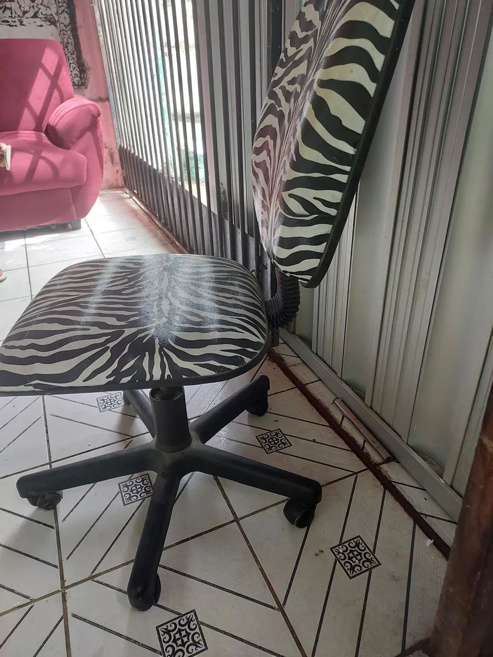 Cadeira de escritorio - Foto 3