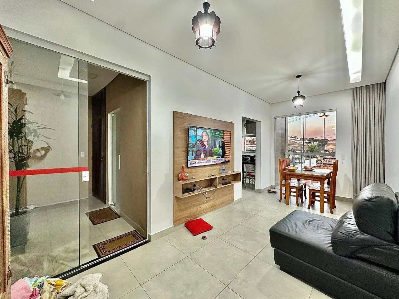 Casa com 3 Quartos à Venda, 132m² - Foto 3