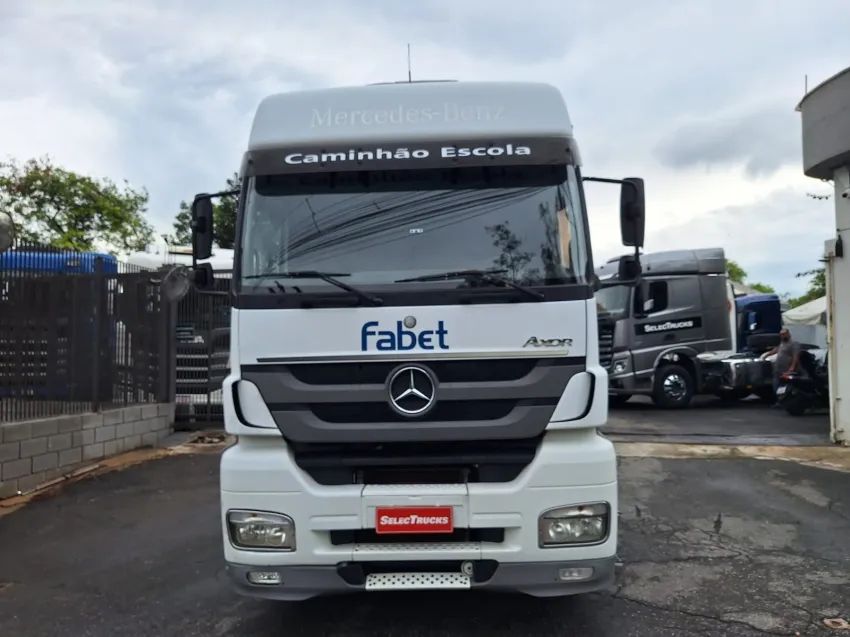 Mercedes Benz Axor 2536 LS 19/20 6x2. - Foto 4
