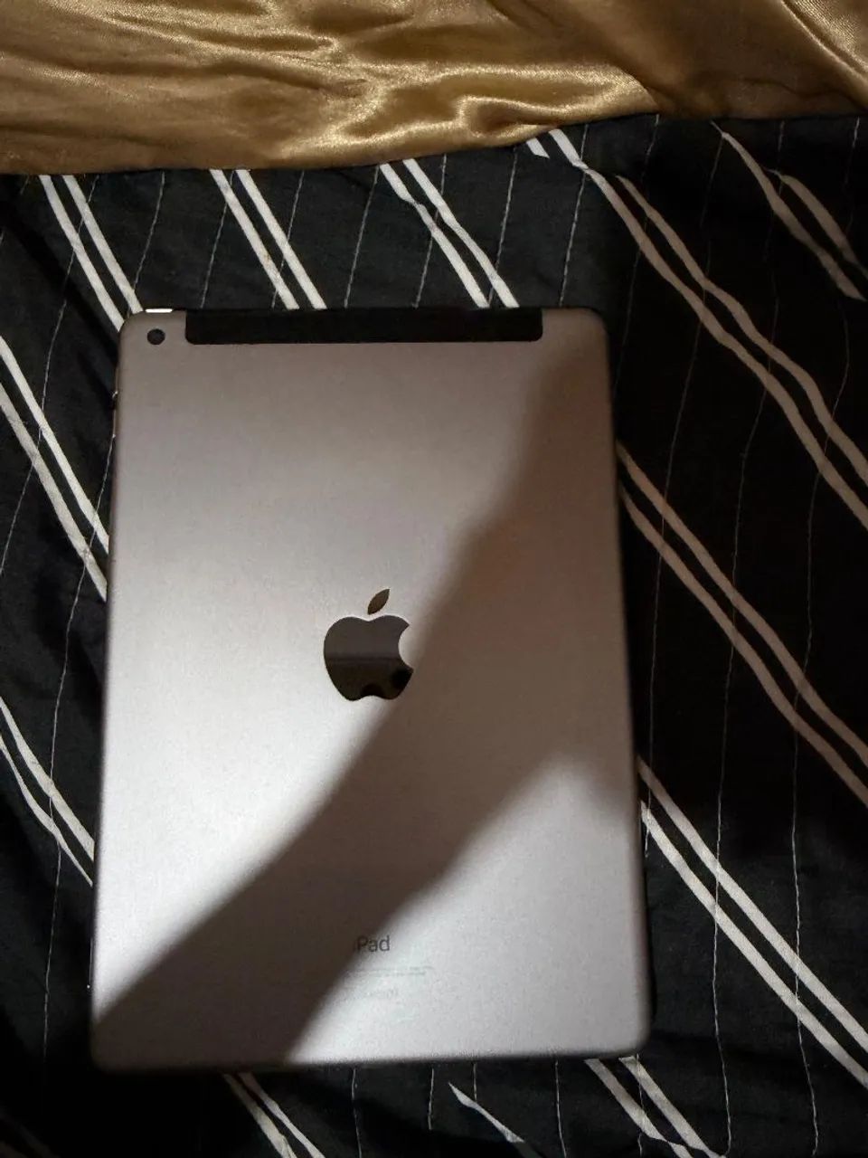 iPad 6 - 9,7? WIFI LTE (32 GB) - Foto 2
