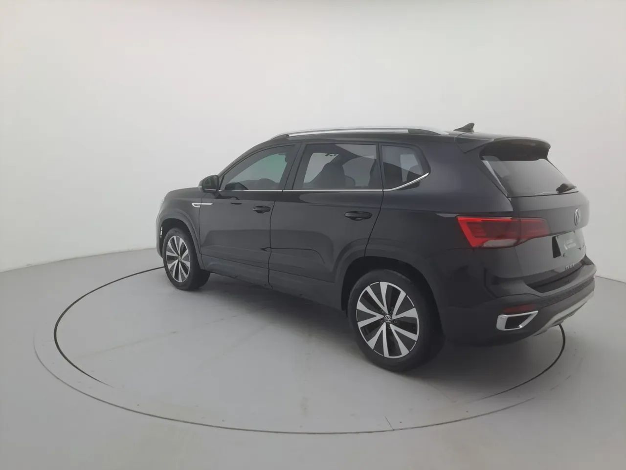 Volkswagen Taos Highline 1.4 250 TSI Flex Aut., foto 3 de 18