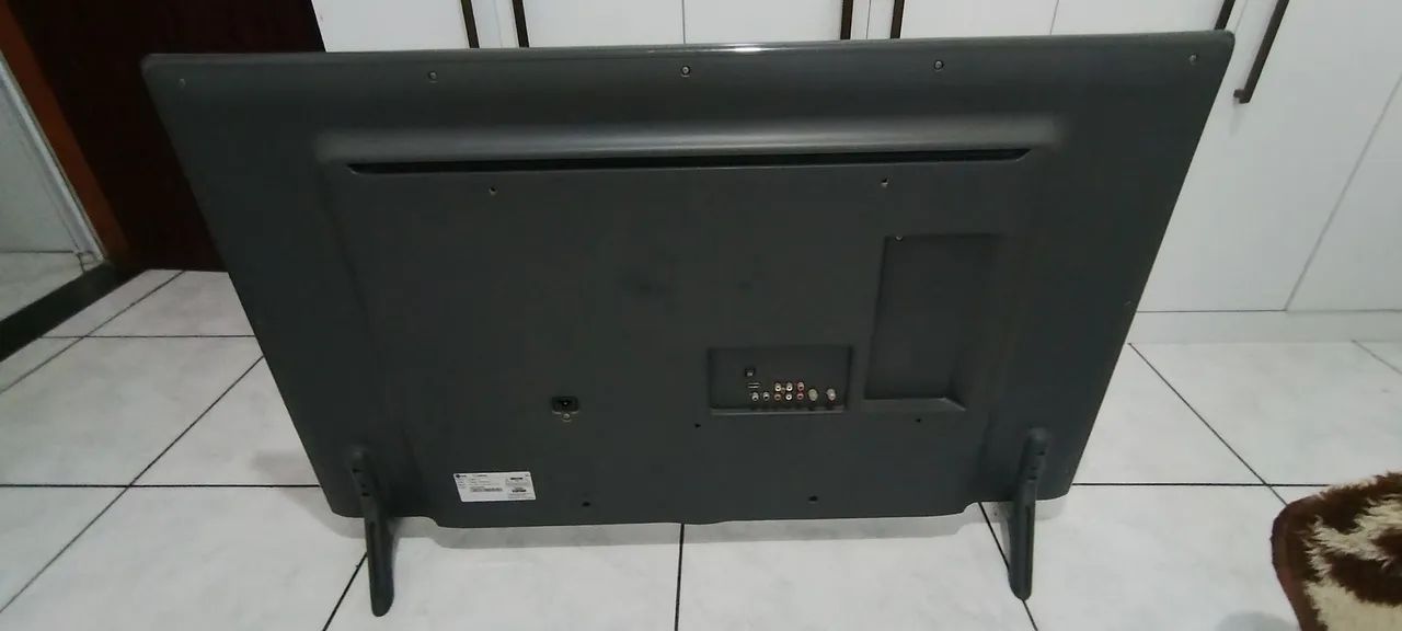 Smart TV LG 47" - com defeito! - Foto 3