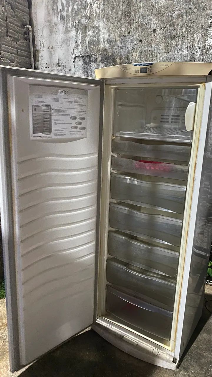 Freezer Vertical Usado - Bem Conservado 