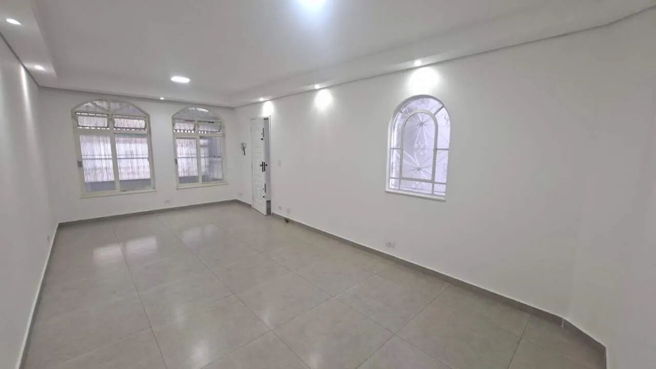 Sobrado para locação com 04 quartos e 02 vagas de garagem - Foto 3
