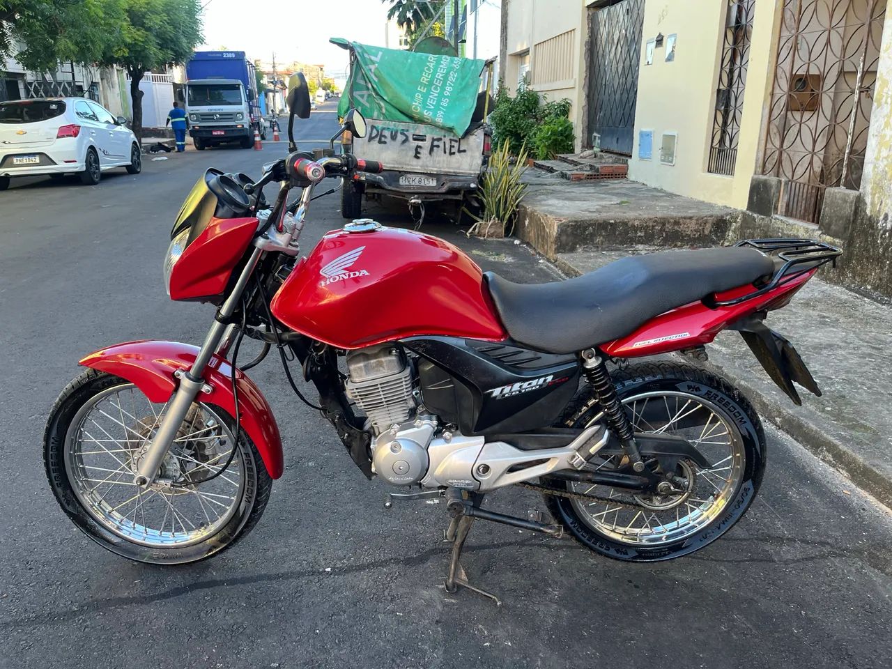 Honda titan 150 ESD 2012