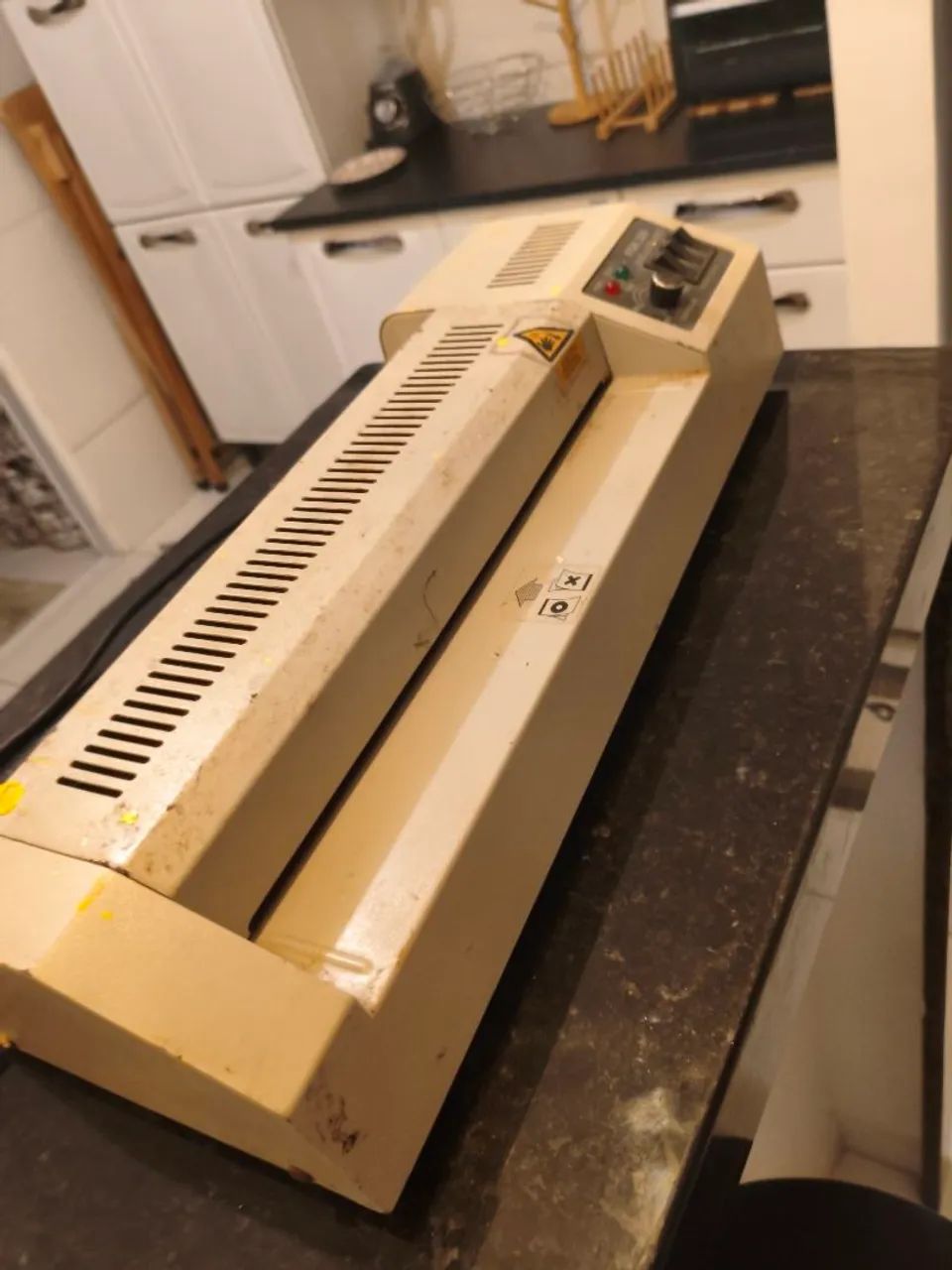 Plastificadora e Laminadora A3 FGK 320