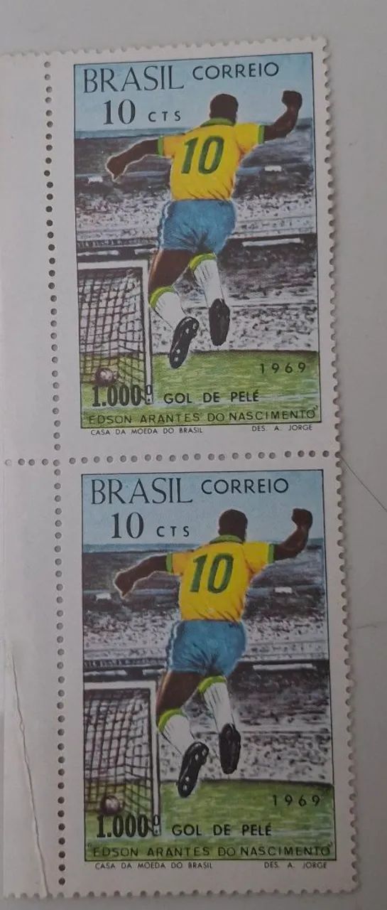 Dupla de selo postal milésimo gol do Pelé.