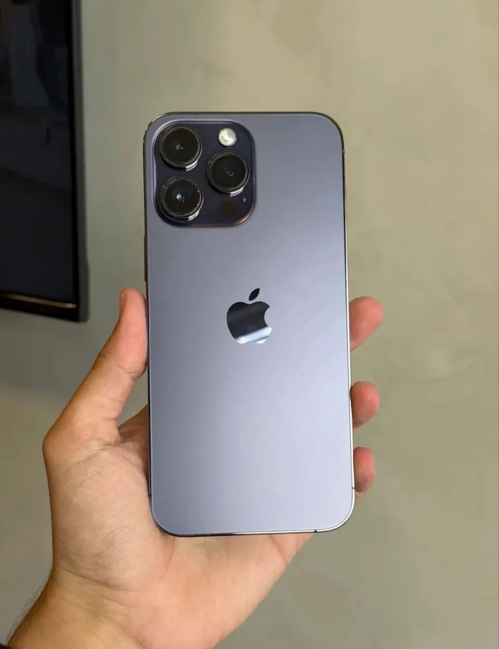 iPhone 14 Pro Max 128GB Roxo Sem detalhes