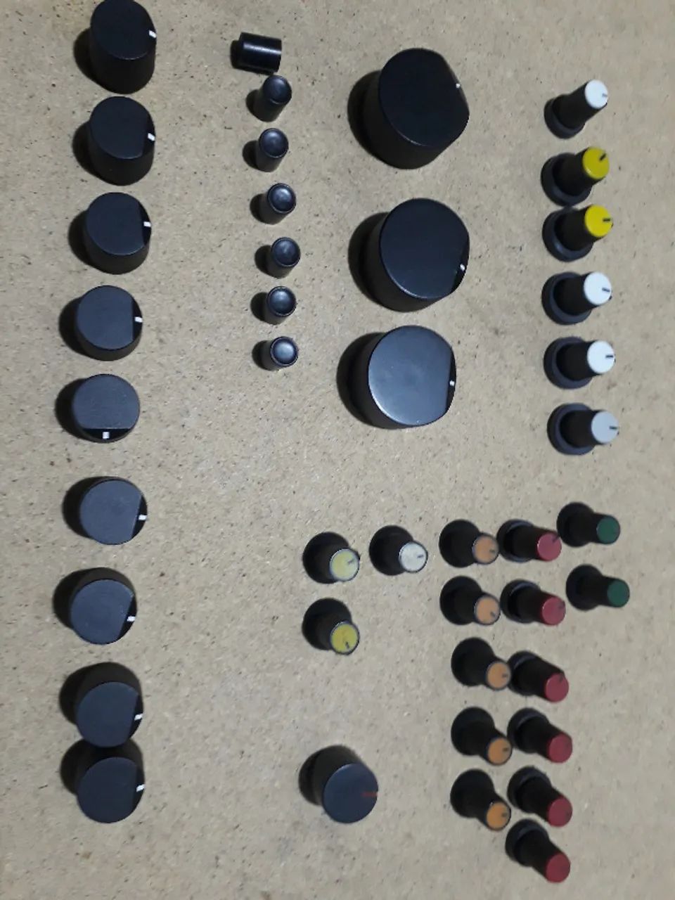 KNOBS DIVERSOS MODELOS LEIA O ANUNCIO