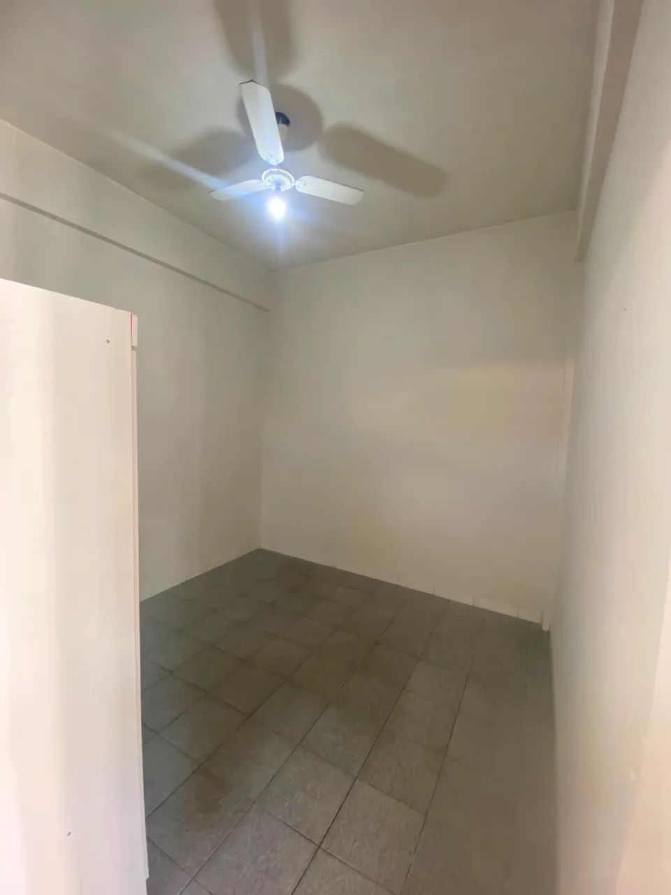 Quitinete Compacta e Prática - Ótima Localização - Foto 5