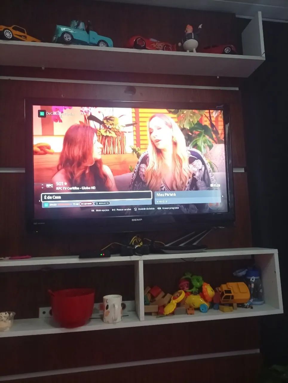 Televisão 42 polegadas, torro