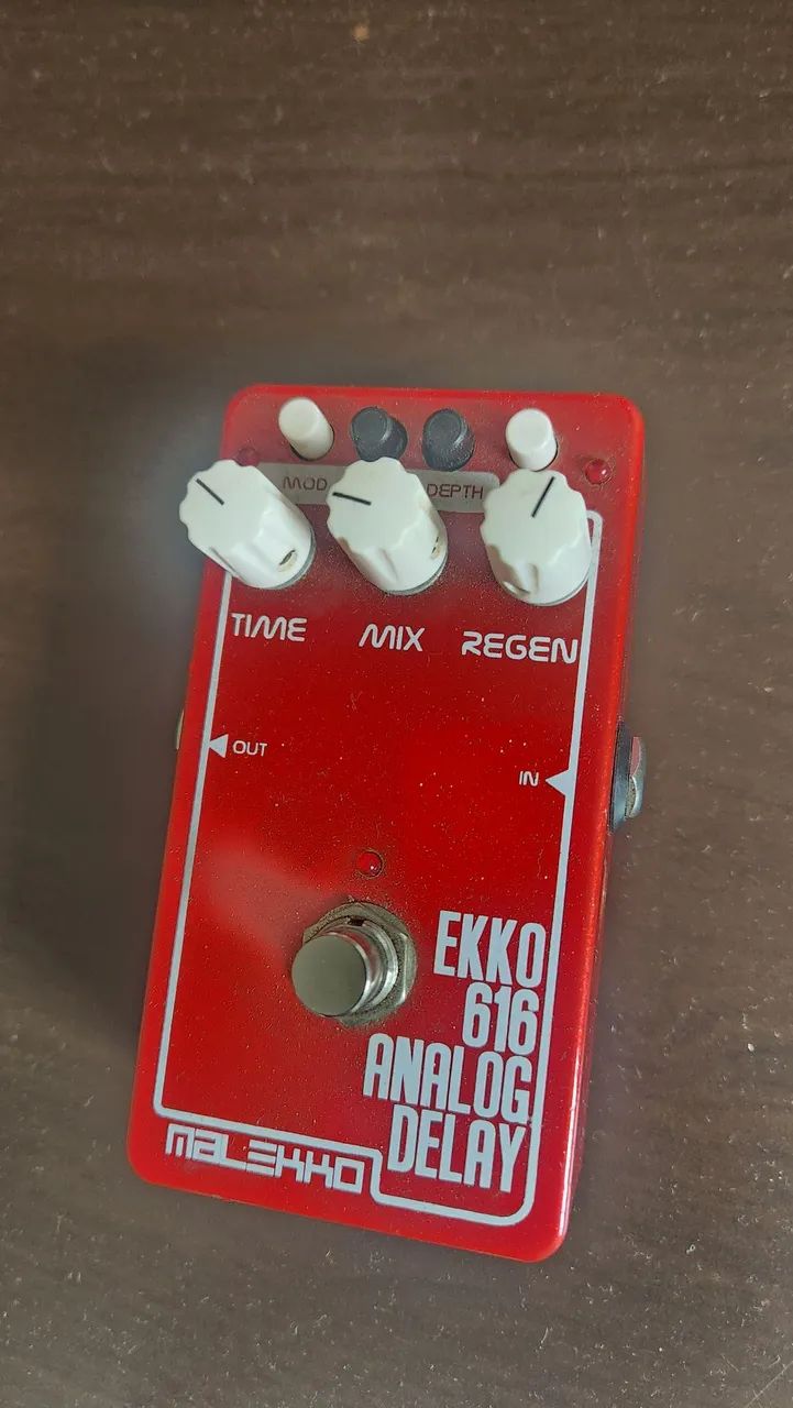 Pedal de delay malekko 616