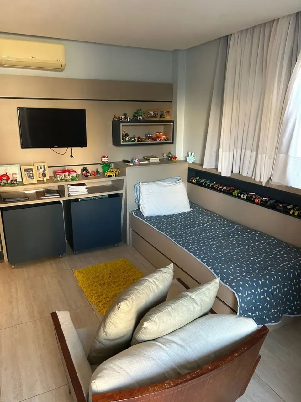 EXCELENTE CASA C 04 QUARTOS SENDO 03 SUÍTES - PORTEIRA FECHADA - Foto 4