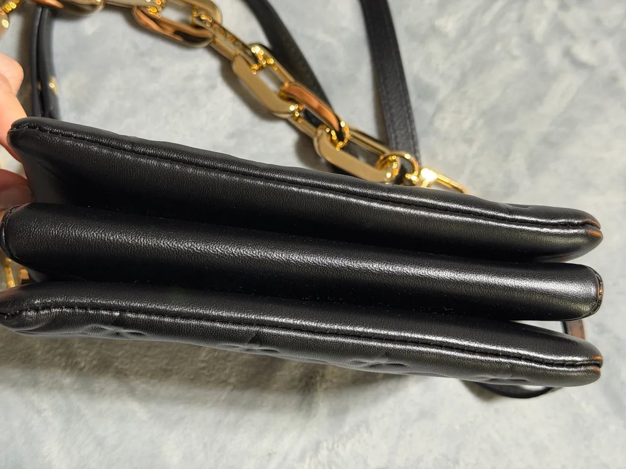 Louis Vuitton Coussin BB M21259 - Foto 4