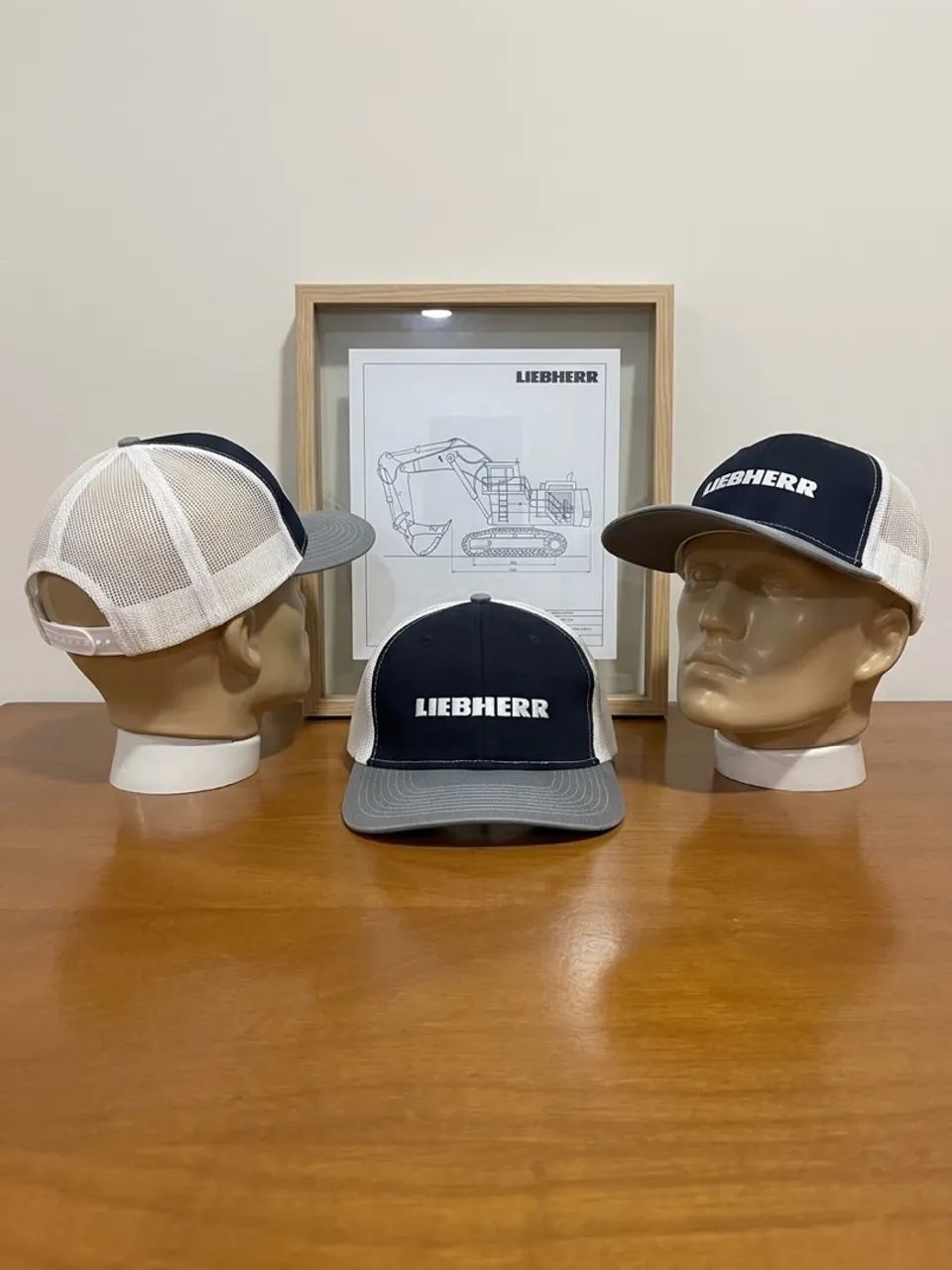 Boné liebherr trucker  - Foto 2