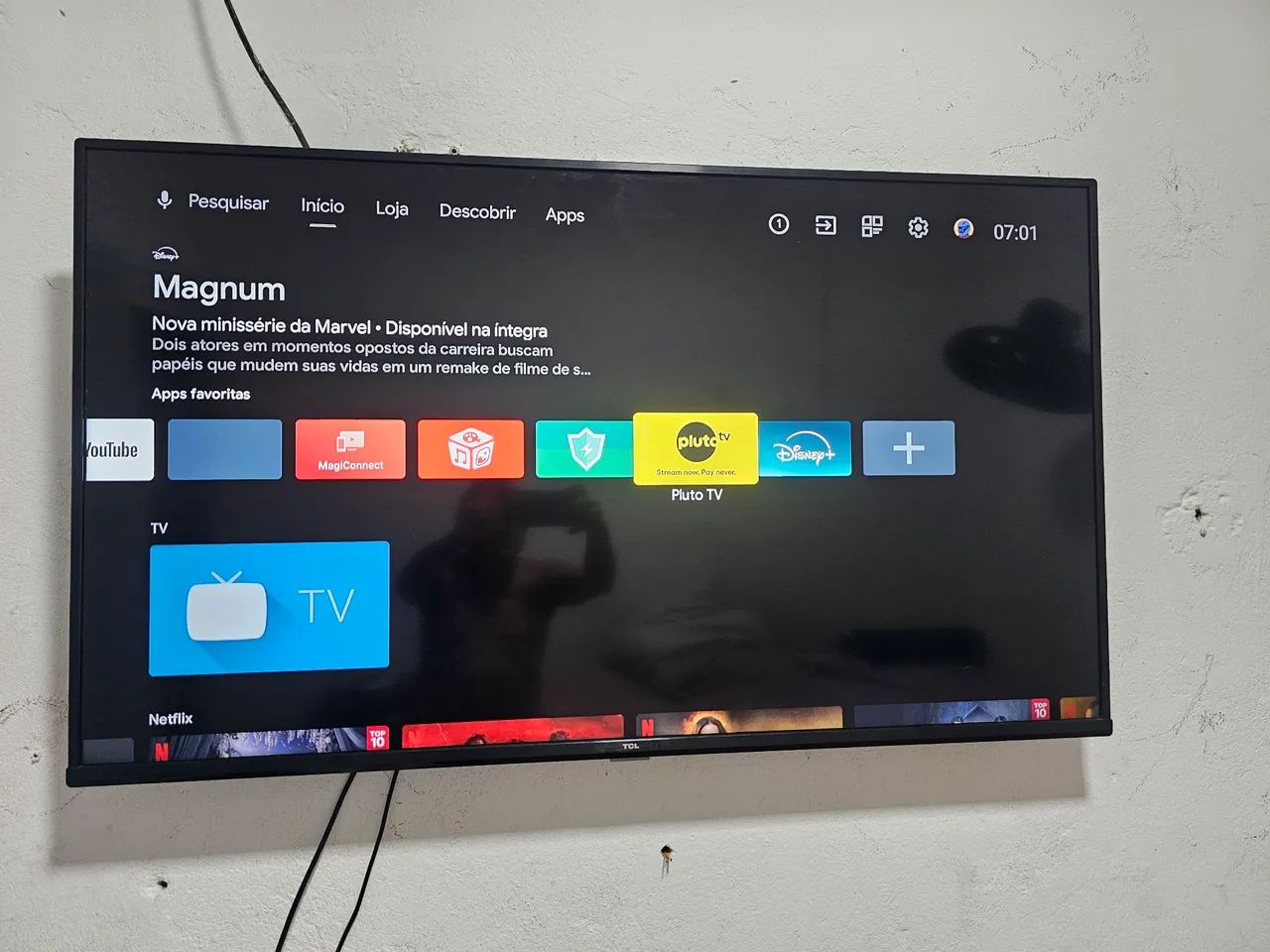 Vendo duas tvs smart sendo uma android  - Foto 3