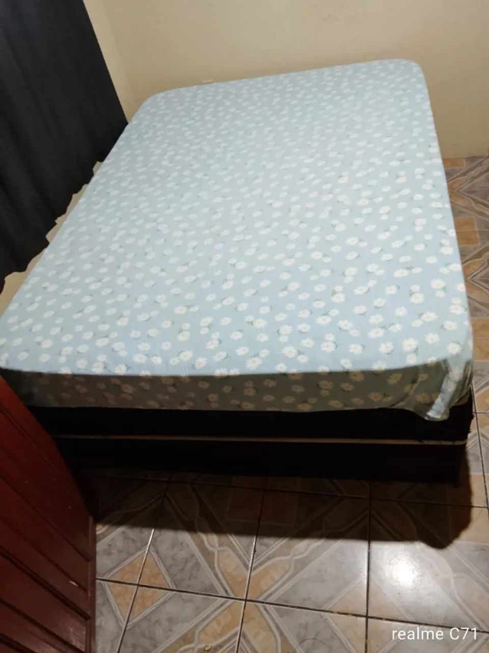 Cama box