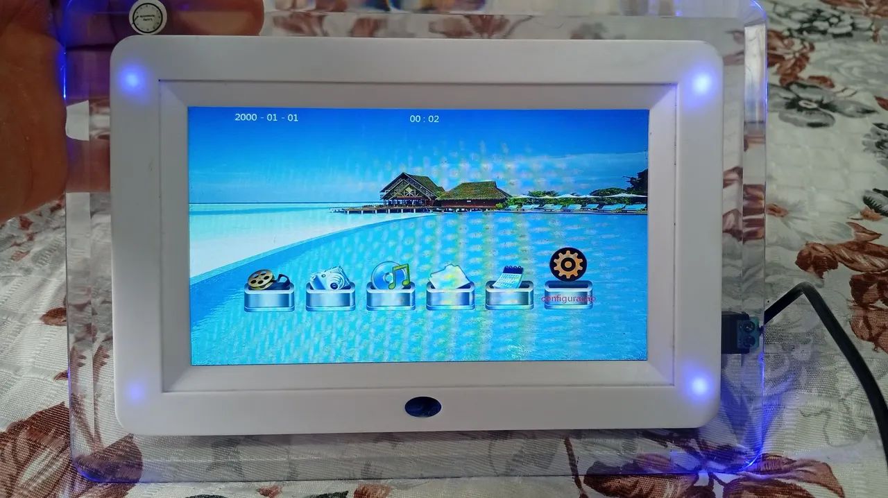 Porta retrato digital 7 polegadas bem novo - TVs - Chácara Santa