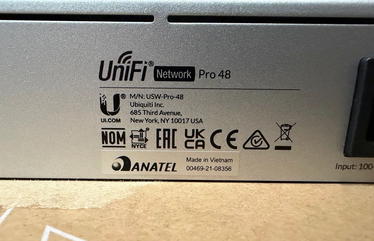 Switch Ubiquiti UniFi USW Pro 48 - Foto 4