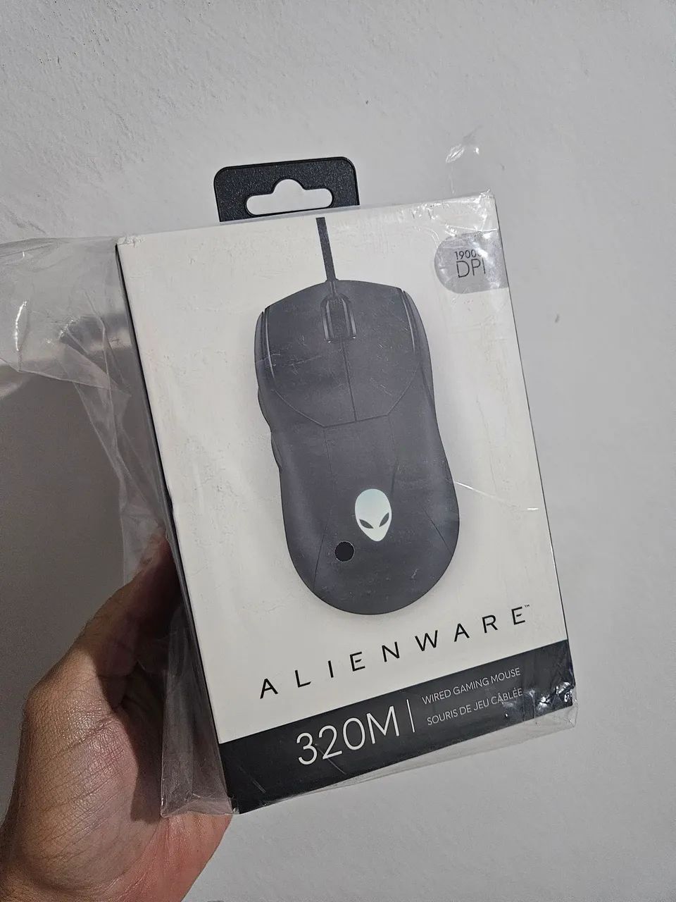 Mouse Gamer Alienware AW320M RGB com Fio 19.000 DPI 6 Botões Programáveis - Novo/Lacrado - Foto 2