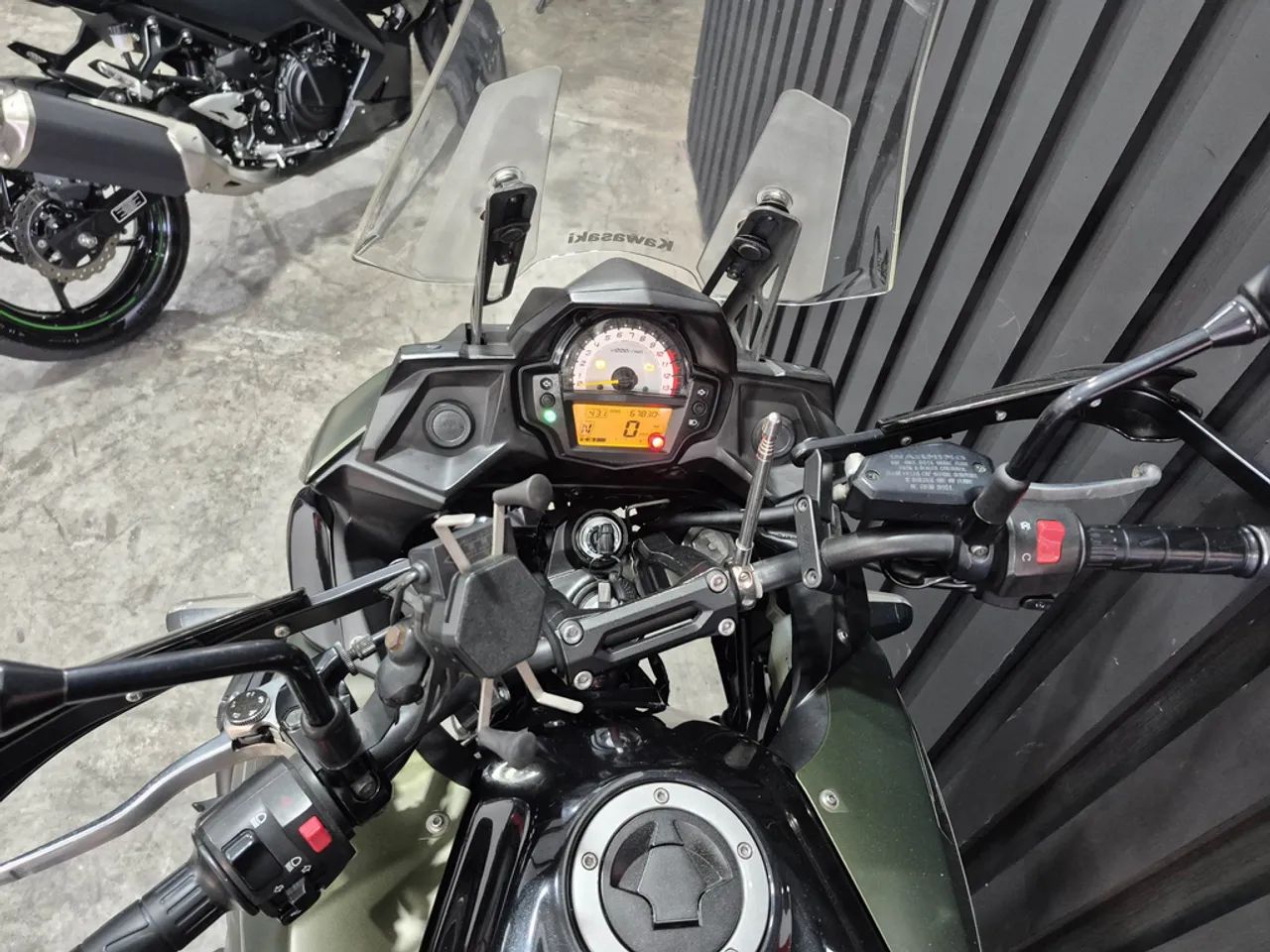 Kawasaki Versys 660 cc  - Foto 4