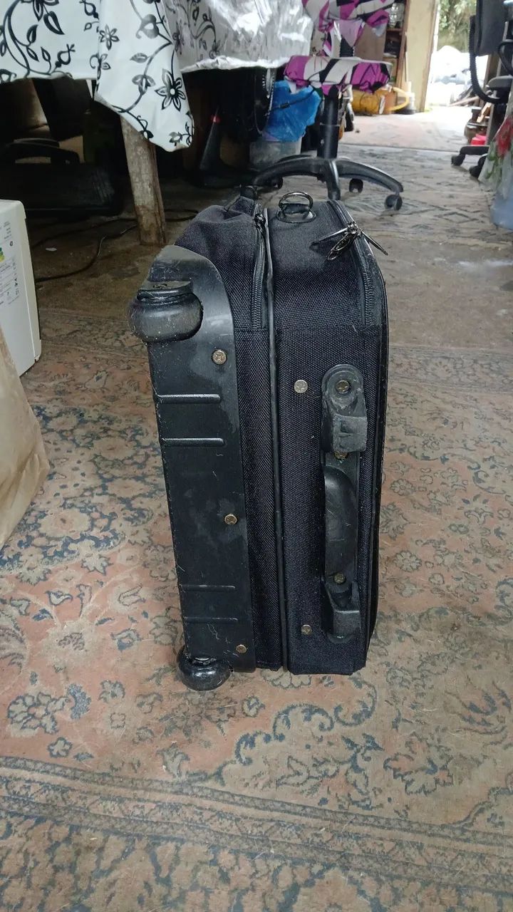Maleta executiva de viagem.  - Foto 5