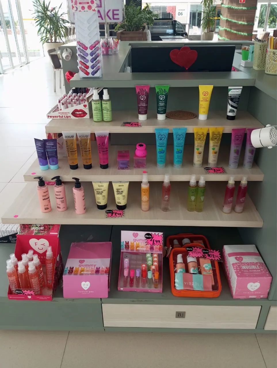 Vendo estoque de maquiagem e skincare - Foto 3
