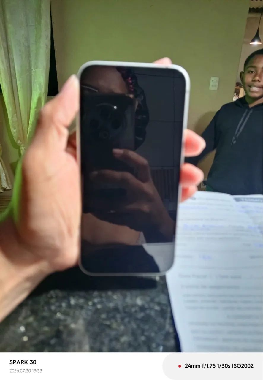 iPhone 16e - Foto 3