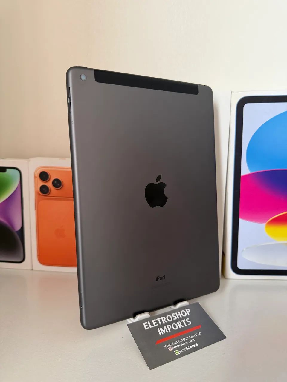 iPad 9ª Geração 256GB Wi-Fi + Cellular - Cinza Espacial - Tablets