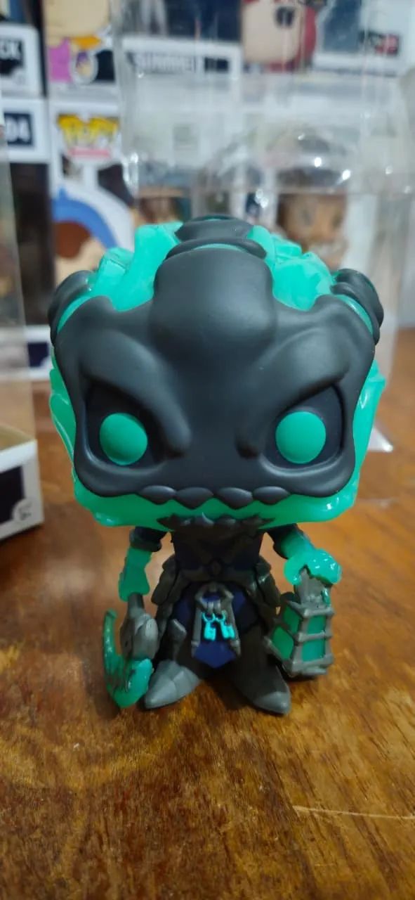  Funko POP Thresh (League Of Legends) 07 Edição Limitada e VAULTED 