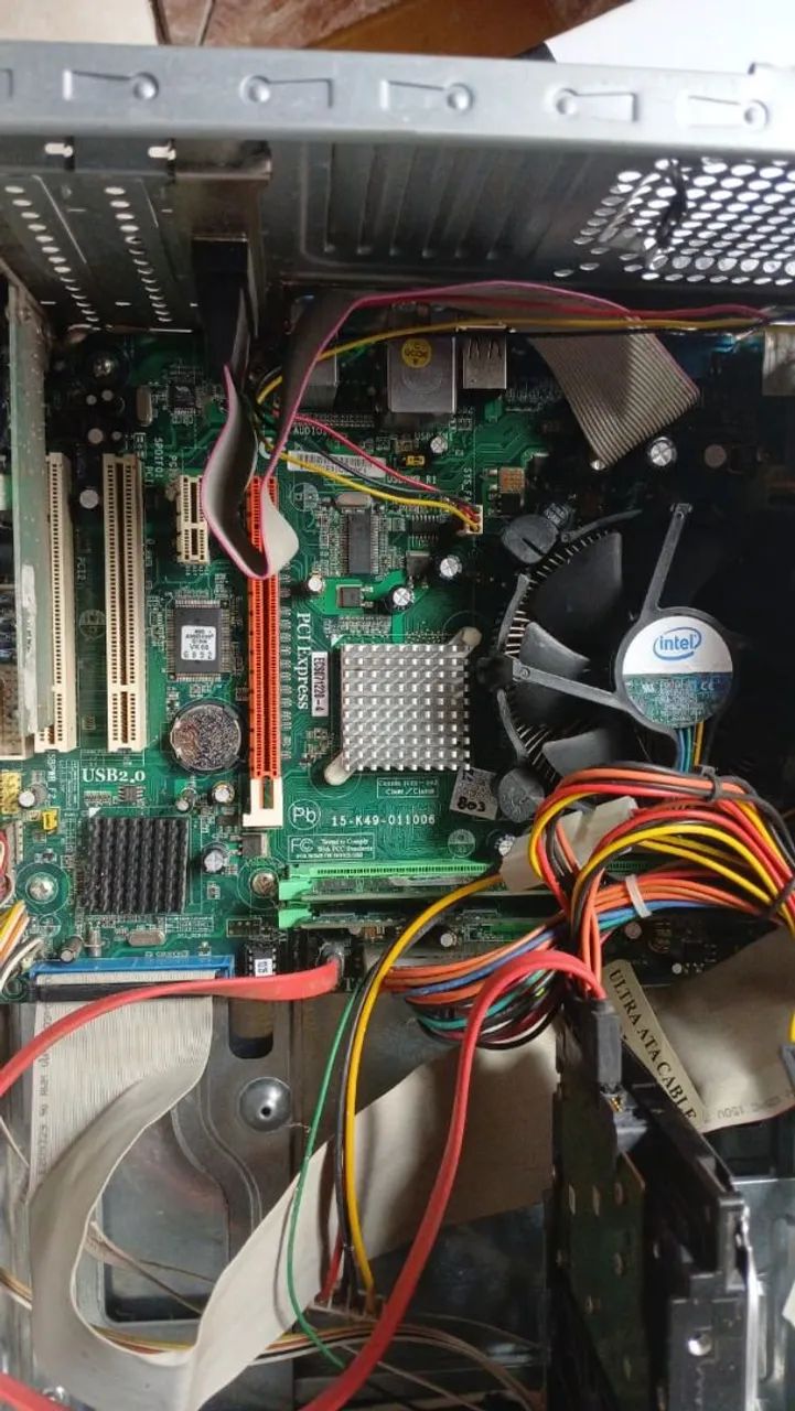 COMPUTADOR INTEL PENTIUM 2 - Foto 4