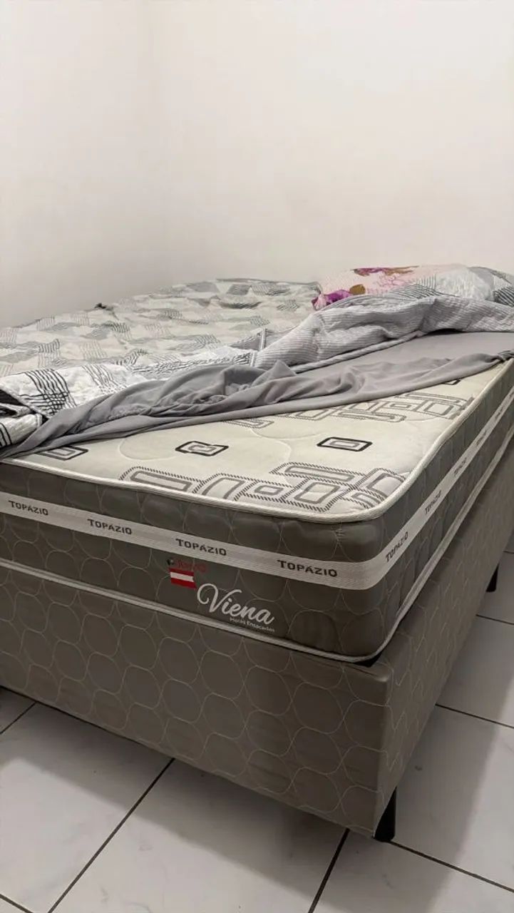 Cama box casal com colchão 