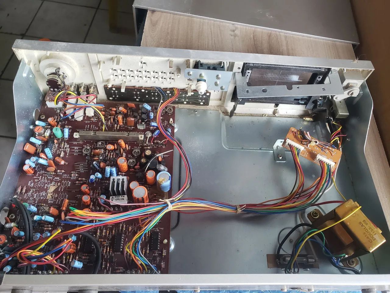 Tape Deck Gradiente C-424 Pra Retirar Peças  - Foto 3