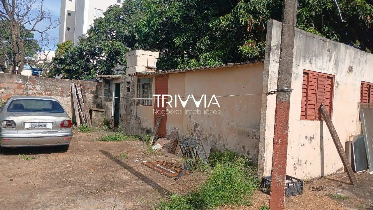 Casa no Saraiva  2 quartos, amplo terreno e ótimo potencial - Foto 3