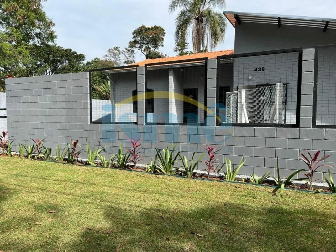 KITNET MOBILIADA 1 - EM BARÃO GERALDO