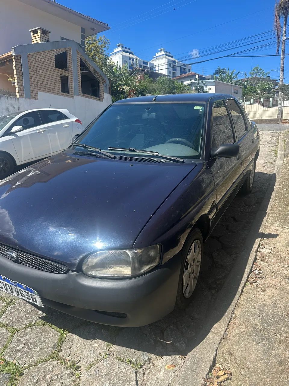 Ford Escort GL 1.6 MPI 2000