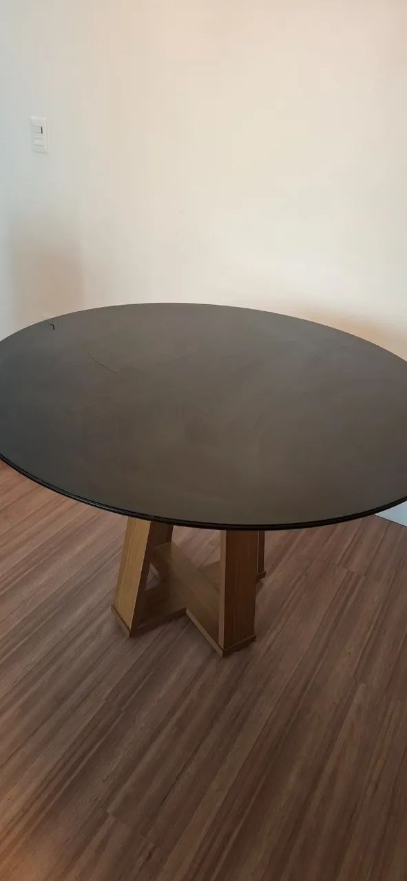 Mesa de jantar redonda