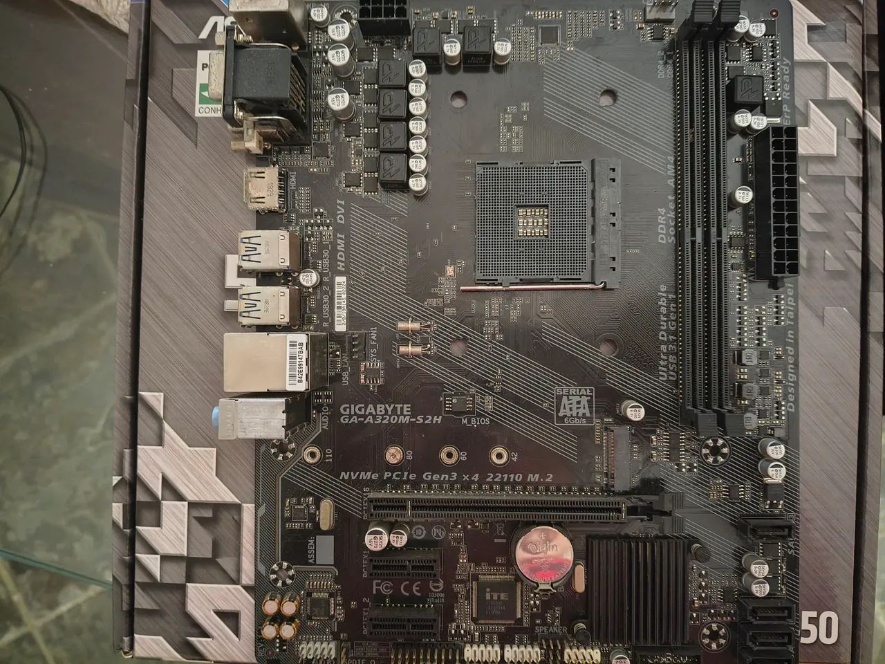 Placa mãe A320m Gigabyte 