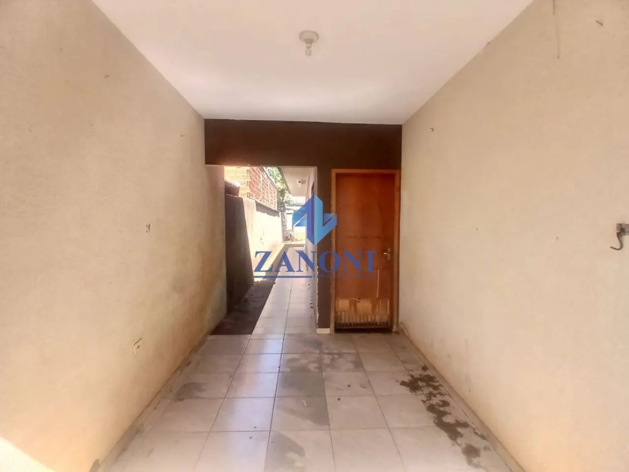 CASA COM 2 QUARTOS + EDÍCULA COM QUARTO E BANHEIRO CONFORTO E VERSATILIDADE - Foto 2