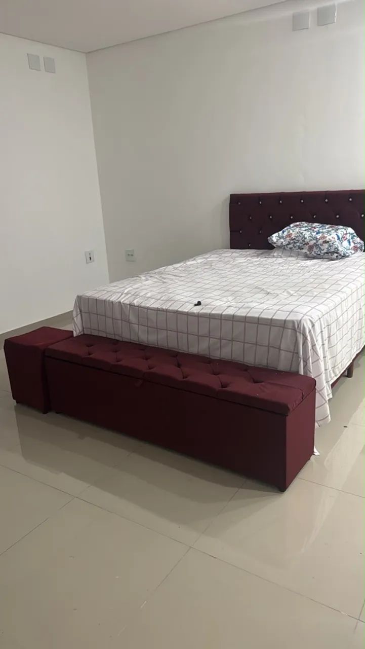 Cama Queen/Guarda roupa group