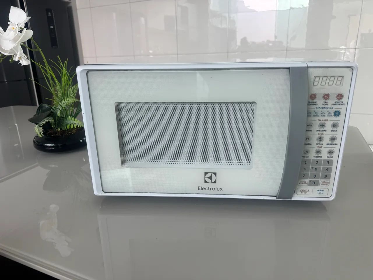 Micro ondas eletrolux  - Foto 6