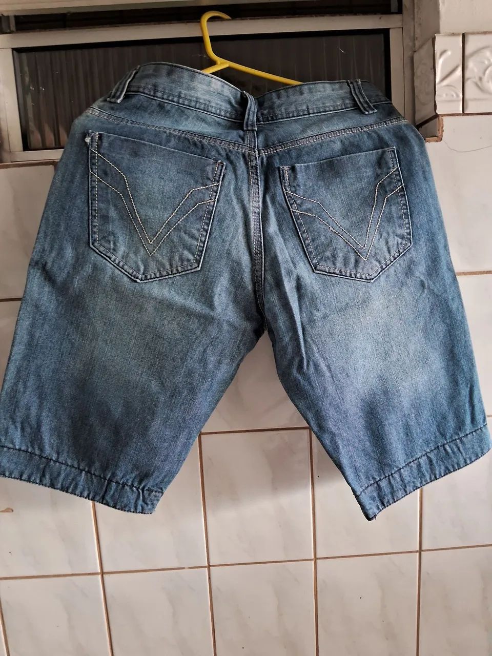 Bermuda jeans
