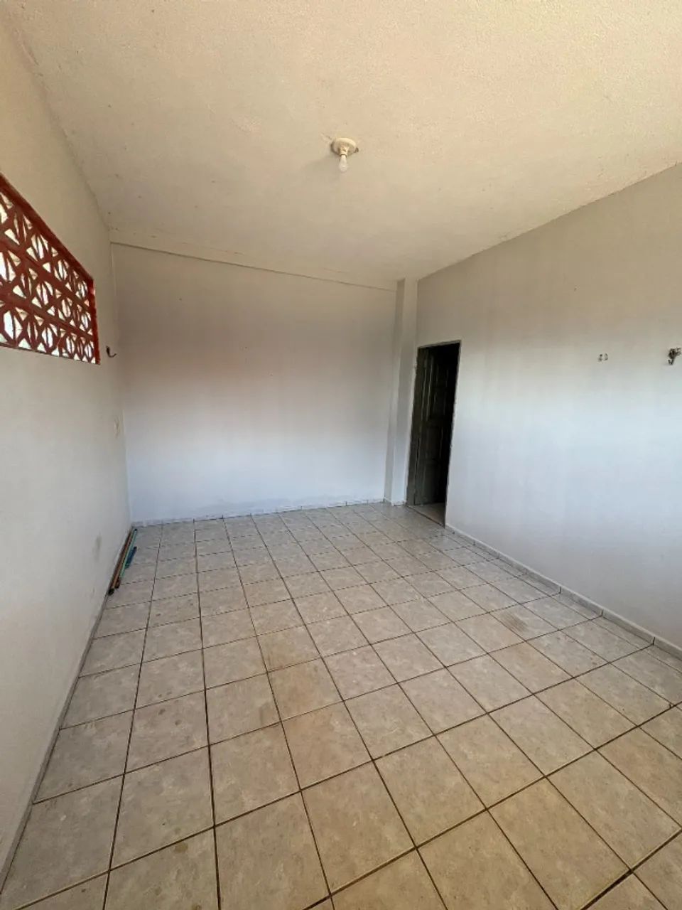CASA COM 2 QUARTOS E ÁGUA INCLUSA - Foto 2