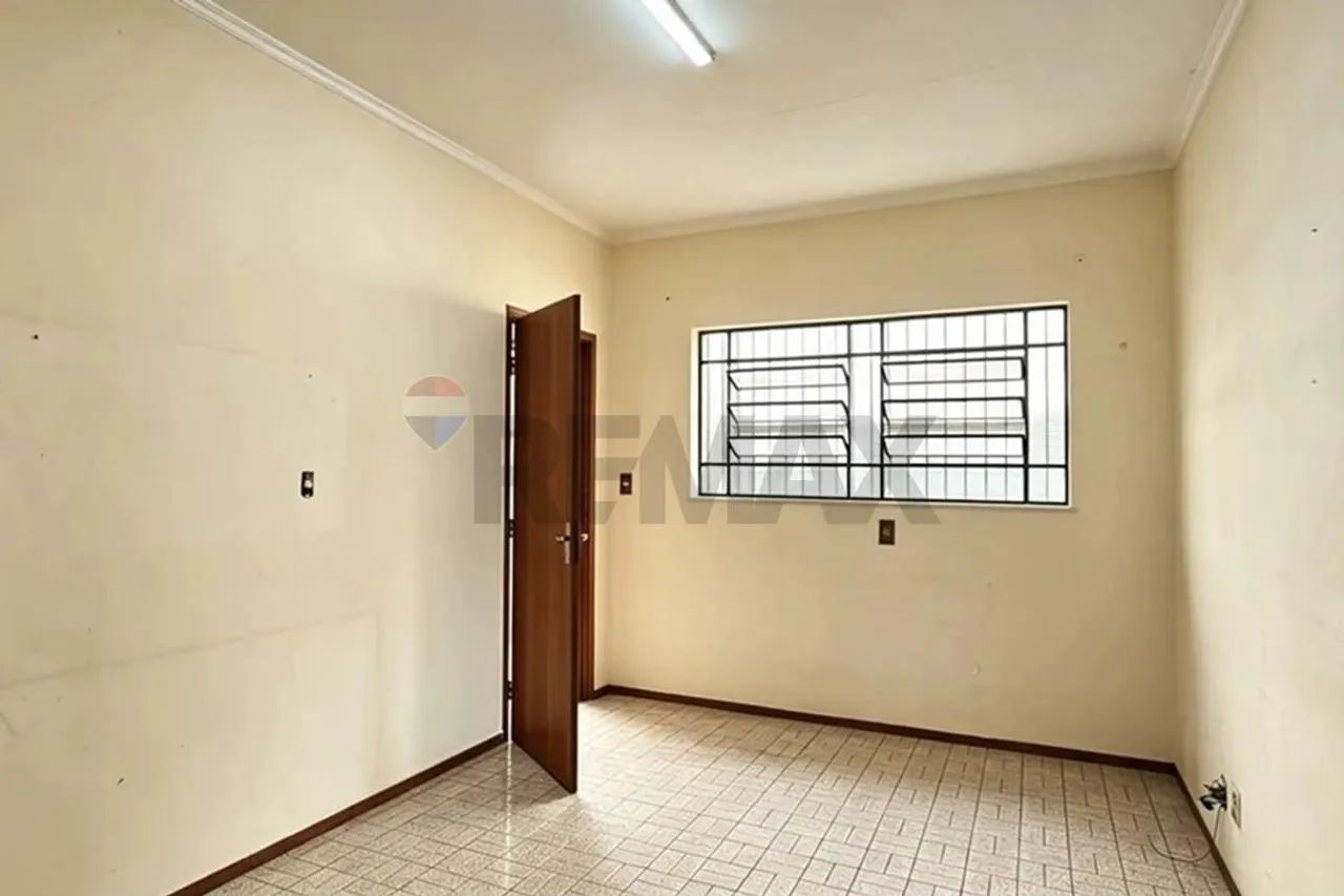 Casa à venda com 3 quartos, quintal e edícula no Nova Itapira em Itapira-SP - Foto 4