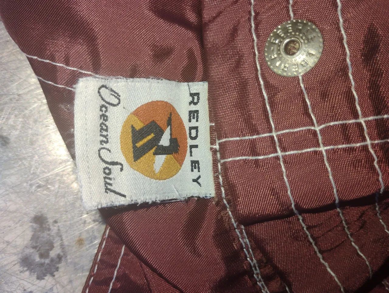 Vendo uma bermuda antiga da marca Redley  - Foto 3