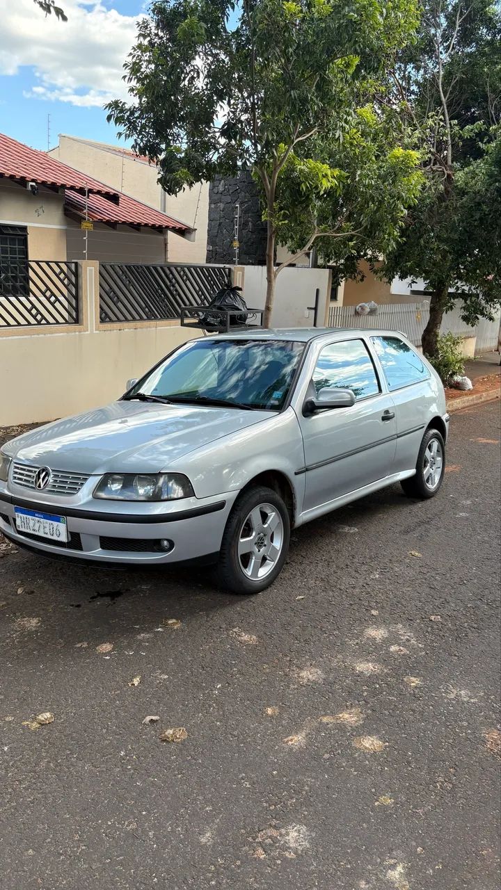 Volkswagen Gol Geração III 2.0 MI 8V Gasolina Mec. 2P 2001