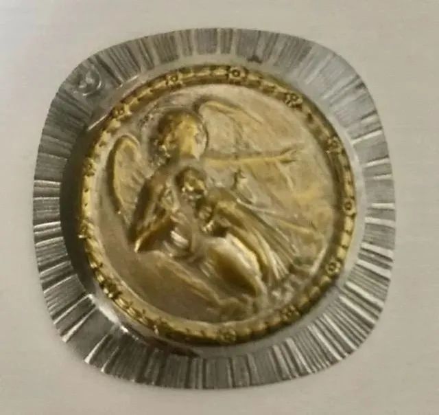 Medalha católica para berço - década de 1950 - Foto 4