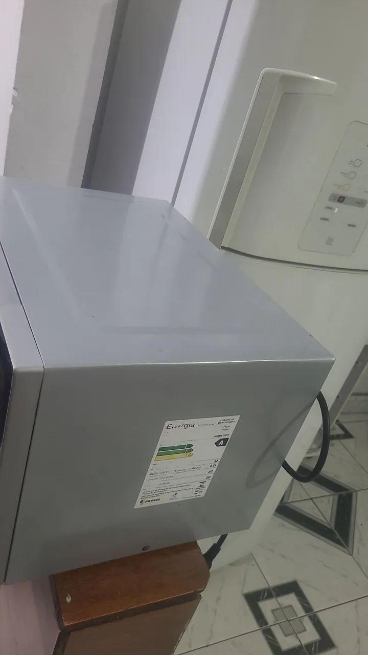Vendo micro-ondas philco 32L 110V funcionando perfeitamente - Foto 5