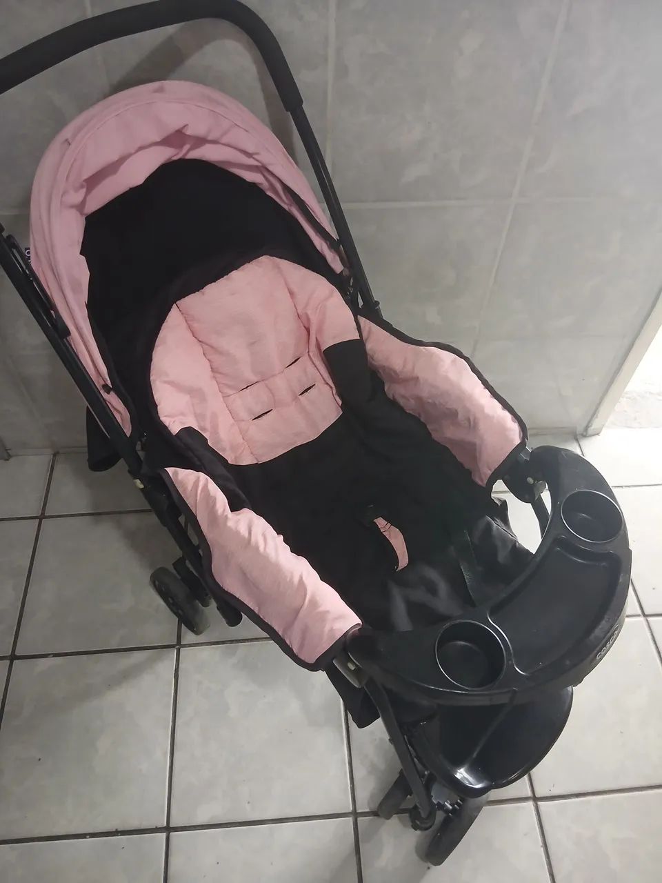 Vendo carrinho com bebe conforto  - Foto 3